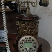 تلفن رو میزی طرح قدیمی|میز تلفن|رباط‌کریم, حصار مهتر|دیوار