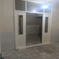 در چهار لنگه چوبی