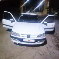 پژوتیفایو۱۴۰۰