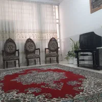 منزل۳تخته بسیارتمیز مدرس مرکزشهر با پارکینگ سوییت