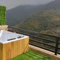 کلبه دو خوابه همراه با جکوزی ویو عبدی