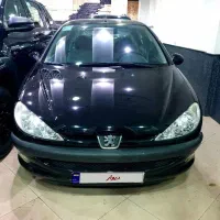 پژو ۲۰۶ اس دی V8  صندوقدار مدل ۹۸ مشکی متالیک
