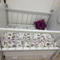 تخت بچه نو|تخت و صندلی بچه|کوچصفهان, |دیوار