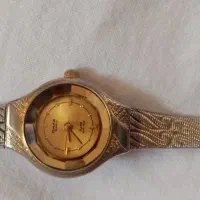 ساعت مچی زنانه قدیمی اوماکس