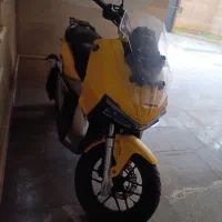 موتورسیکلت کویر AGV طرح هندا ADV