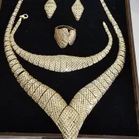 سرویس طلا و النگو نو