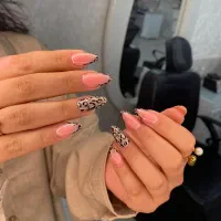 کاشت ناخن|خدمات آرایشگری و زیبایی|نورآباد ممسنی, |دیوار