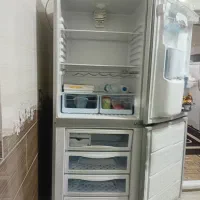 یخچال نیم فریزر