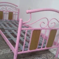 تخت تک نفره صورتی