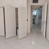 ۱۱۱ متر آپارتمان (۲۸ مترحیاط خلوت مسقف )میرداماد