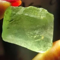 سنگ زمرد این کارم فروخته شد