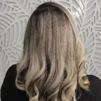 رنگ ولایت تخصصی.میکاپ.میکرو.لیفت.اصلاح|خدمات آرایشگری و زیبایی|قم, چهل اختران|دیوار