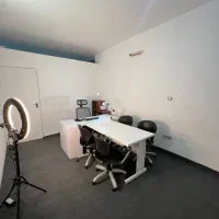 اجاره روزانه کلاس درس و فضای کار اشتراکی|اجارهٔ کوتاهمدت دفتر کار و فضای آموزشی|اصفهان, وحید|دیوار