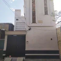 رهن و اجاره طبقه بالا،از منزلی دو طبقه.شیک ونماشده