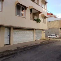 220متر آپارتمان طبقه سوم سندار معاوضه