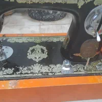 چرخ خیاطی قدیمی