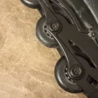 کفش اسکیت چهار چرخ با چرخهای سالم|دوچرخه، اسکیت، اسکوتر|اصفهان, سیچان|دیوار