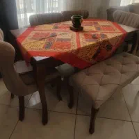 مبلمان تخت خواب شو و میز نهار خوری نو و سالم|مبلمان خانگی و میز عسلی|یزد, |دیوار