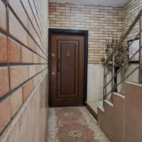 اجاره یک واحد طبقه اول خانه ی ویلایی صد متری
