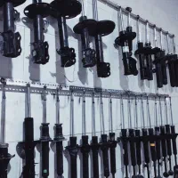 تعمیرات  (کمک فنر ) سیبک، سرپلوس