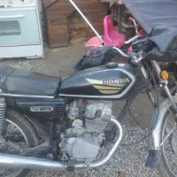 موتور سیکلت ۱۲۵ انجین بزرگ استارتی