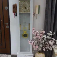 ساعت ایستاده سالم بشرط کار|ساعت دیواری و تزئینی|لشت نشا, |دیوار