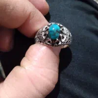 فیروزه رگه دار