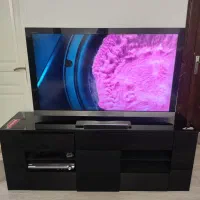 تلویزیون سونی55 اینچ همراه میز تلویزیون