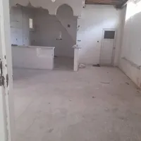 یک واحد ۹۰ متری انبار