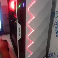 کیس گیمینگ تمیز