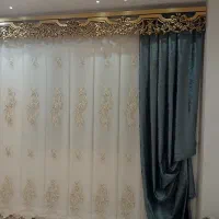پرده پذیرایی حریر گلبرجسته ترک و پنل مخمل ترک|پرده، رانر، رومیزی|تهران, مجیدآباد|دیوار