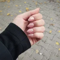 کاشت و ترمیم ناخن|خدمات آرایشگری و زیبایی|مشهد, سرافرازان|دیوار