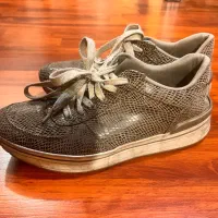 کتونی کژوال