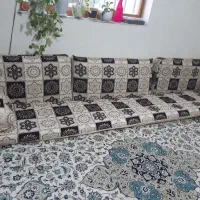 پشتی وکناری