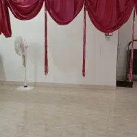 سالن آرایشگاه یا دفترکار بر اصلی جماران|اجارهٔ دفتر کار، اتاق اداری، مطب|رشت, جماران|دیوار