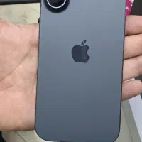 آیفون ۱۷ نرمال