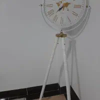 ساعت ایستاده