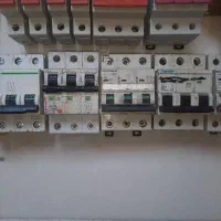 لوازم تابلوی برق، شیر۲ اینچ ،شیر روشویی وآرام بند