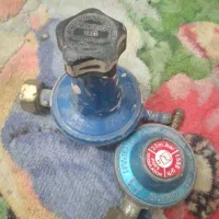 دوعددرگلاتورپرسی گاز یکی فشارقوی ویکی معمولی
