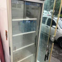 یخچال ویترینی ایستاده تک درب در حد نو