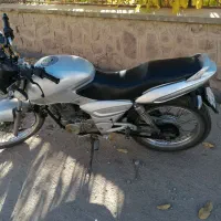 موتور سیکلت پالس دوشمع مدل 83