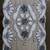 رومیزی سه تکه سرمه دوزی شده در نهایت سلامت