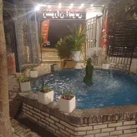 گارسون جهت کاردررستوران