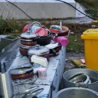 دیگ روحی بزرگ وقابلمه|ظروف پخت‌وپز|ماکلوان, |دیوار