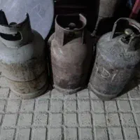 سه تا کپسول پرسی