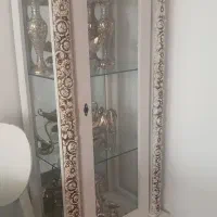 بوفه تاجدار سفید