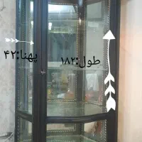 بوفه سالم داخل ایینه