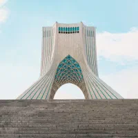 فروش ملک اداری شاخص سه‌نبش  مناسب مجموعه