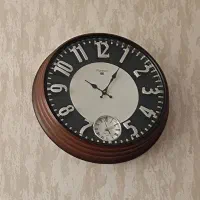 ساعت دیواری دوموتوره