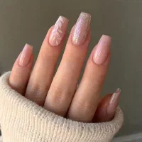 آموزش صفر تا صد خدمات ناخن با ژل۴/۸۰۰/۰۰۰تومان